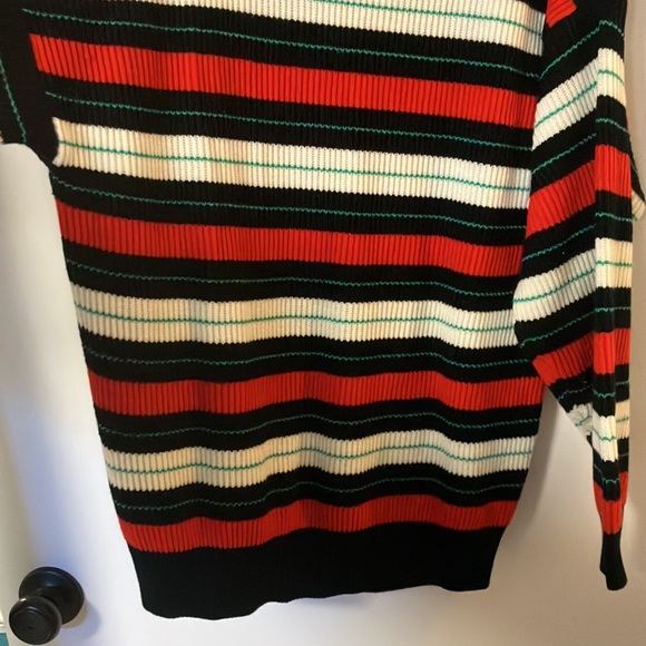 Handmade vintage knit sweater - Picture 12 of 17